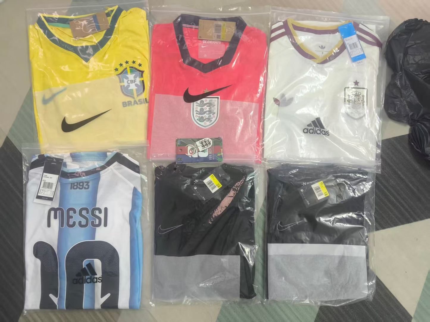 US customer orders