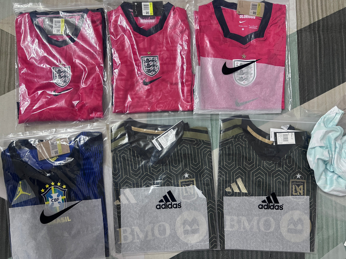 US agent customized order X6