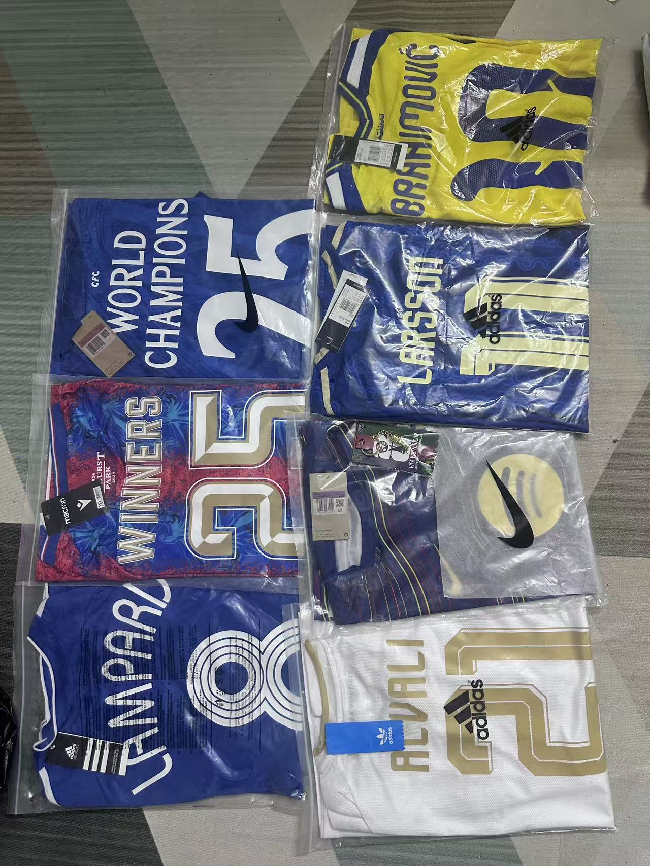 US customer orders