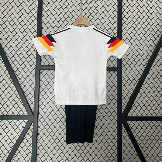 Retro Kids Germany 1990 Home
