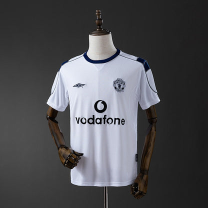 Retro Manchester United 2000-2001 Away