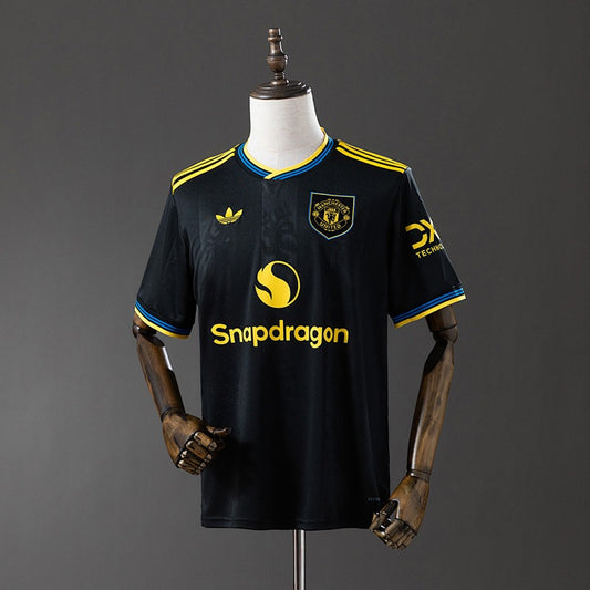 Manchester United 2025-2026 Away Fan