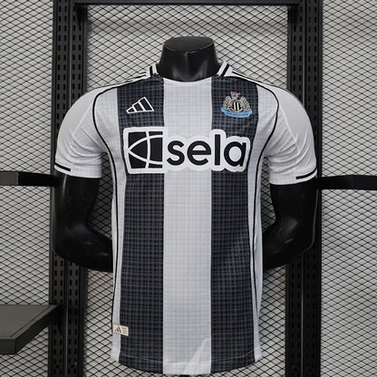 Newcastle United 2025-2026 Home Player
