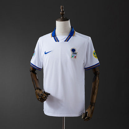 Retro Italy 1996 Away