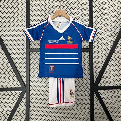 Retro Kids France 1998 Home