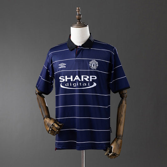 Retro Manchester United 1999-2000 Away